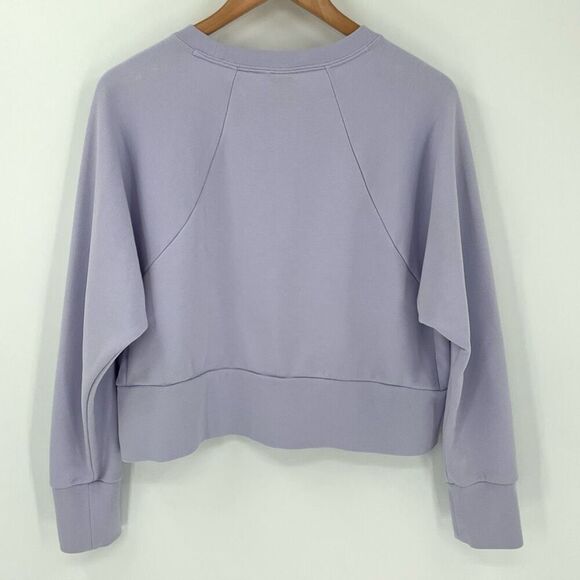 Nike Dri-Fit Get Fit Lux Crew Sweatshirt Lilac Purple Women Medium Soft Wicking - Picture 7 of 8